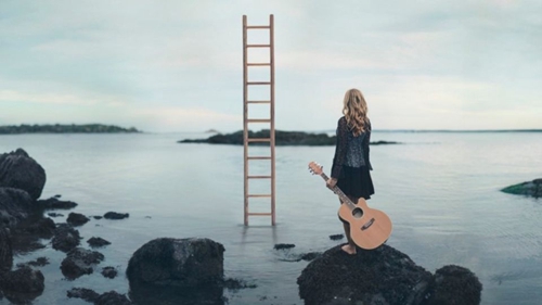 杨峻荣什么歌听了让人想哭的？