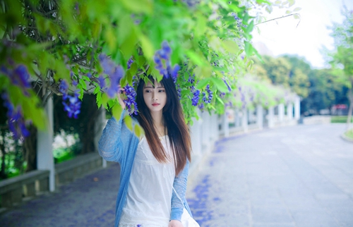 经典笑话是人是鬼拼音