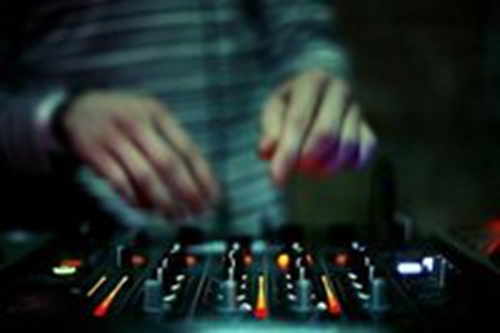 节奏慢摇车载DJ